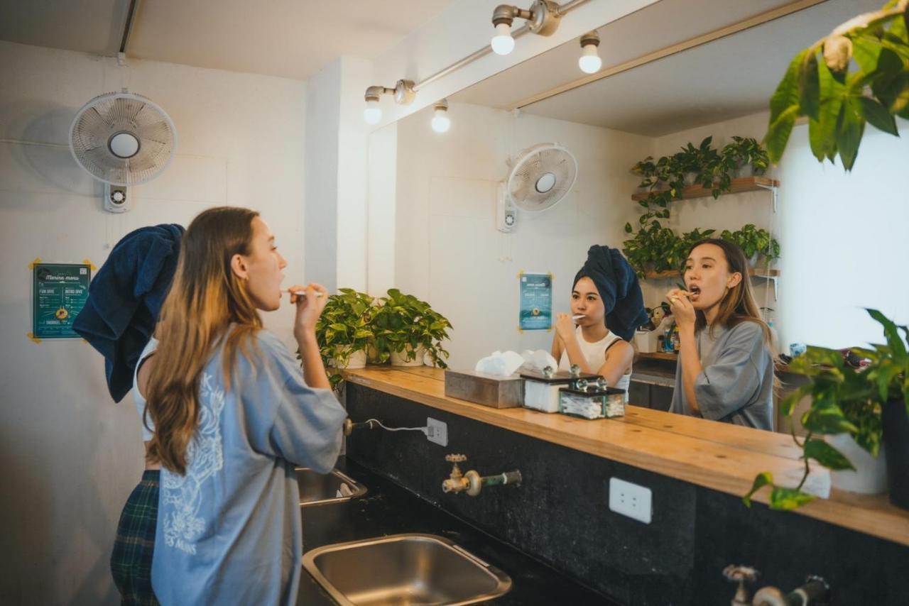Aien Coffee & Hostel Chatan Eksteriør bilde