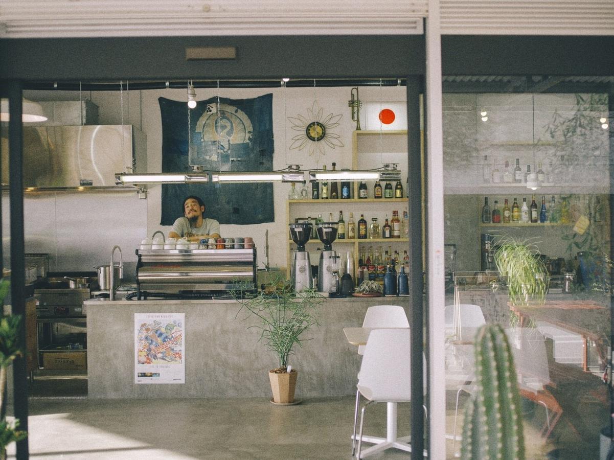 Aien Coffee & Hostel Chatan Eksteriør bilde