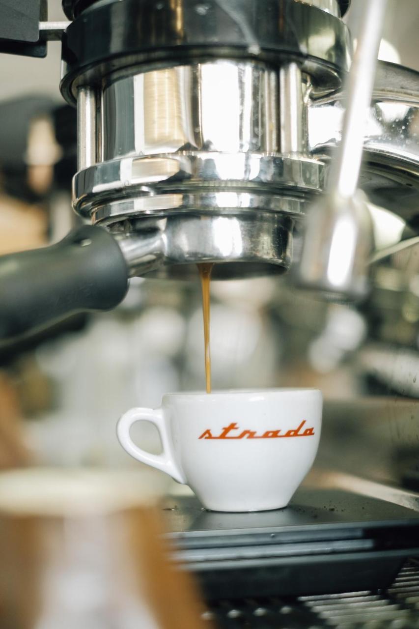 Aien Coffee & Hostel Chatan Eksteriør bilde