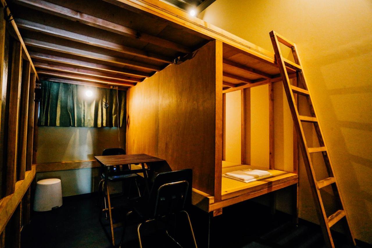 Aien Coffee & Hostel Chatan Eksteriør bilde
